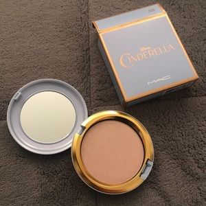 MAC X Cinderella Beauty Powder - NEW Face